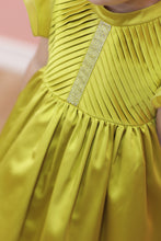 Load image into Gallery viewer, Sparkle Detailed Dress