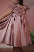 Load image into Gallery viewer, Shiny and Ribbon Detailed Dress