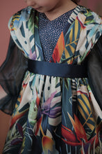 Load image into Gallery viewer, Satin Shiny Patterned Dress