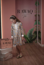 Load image into Gallery viewer, Cuff Detail Patterned Dress