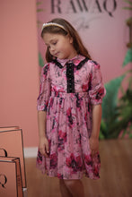 Load image into Gallery viewer, Lace Detailed Patterned Dress