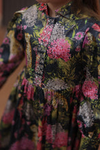 Load image into Gallery viewer, Patterned Collar Detailed Dress
