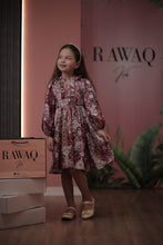 Load image into Gallery viewer, Ruffled and Patterned Dress
